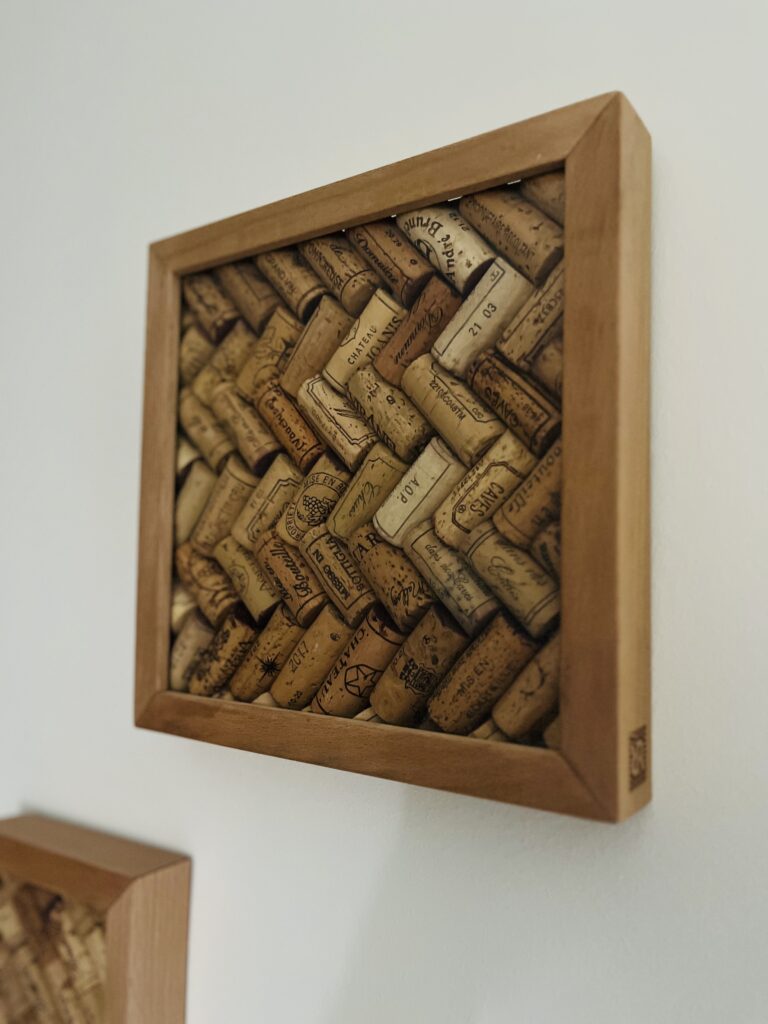 RR Meubles et déco, création de meuble et de décoration artisanaux avec des matériaux recyclés ou recyclables