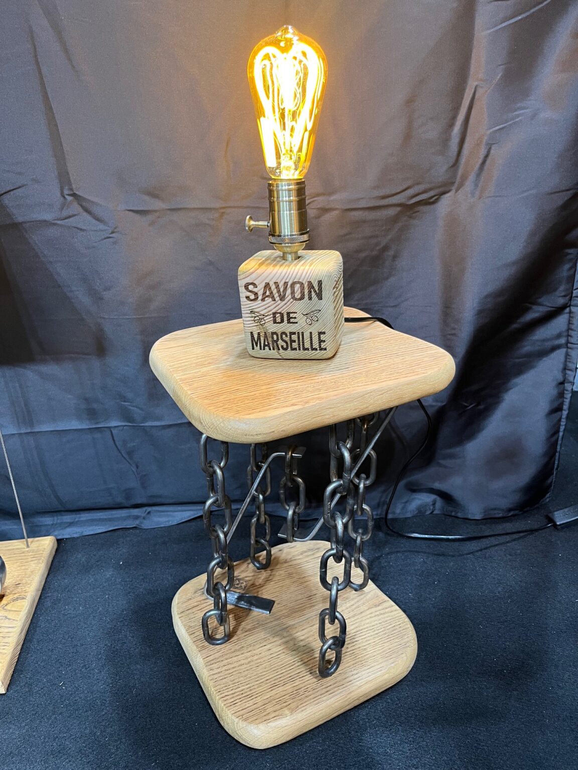 RR MEUBLES & DECO rrmeublesetdeco.com