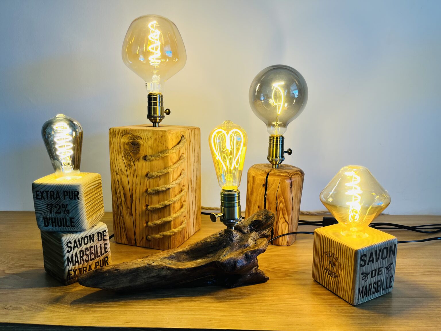 rrmeublesetdeco.com RR MEUBLES & DECO